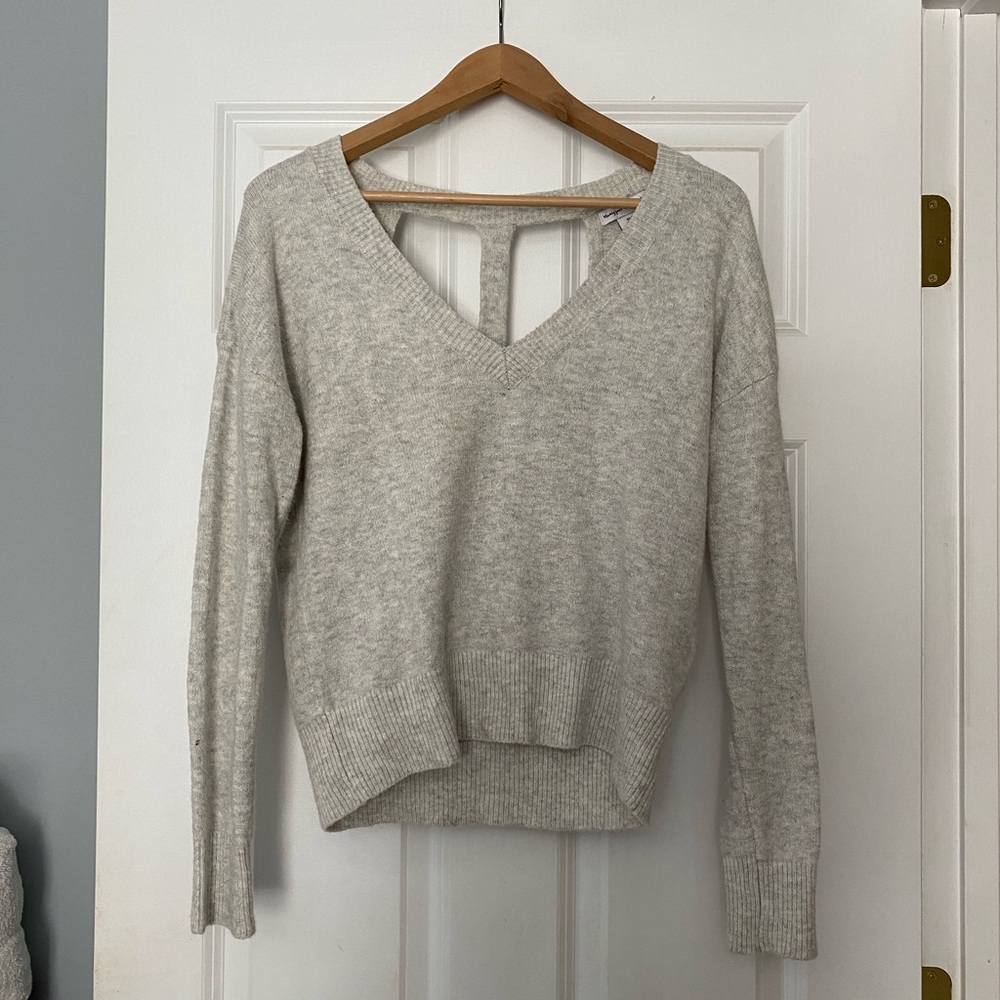 Grey sweater